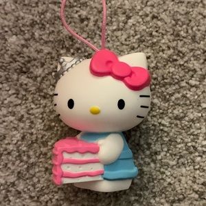 Hello kitty McDonald’s ornament